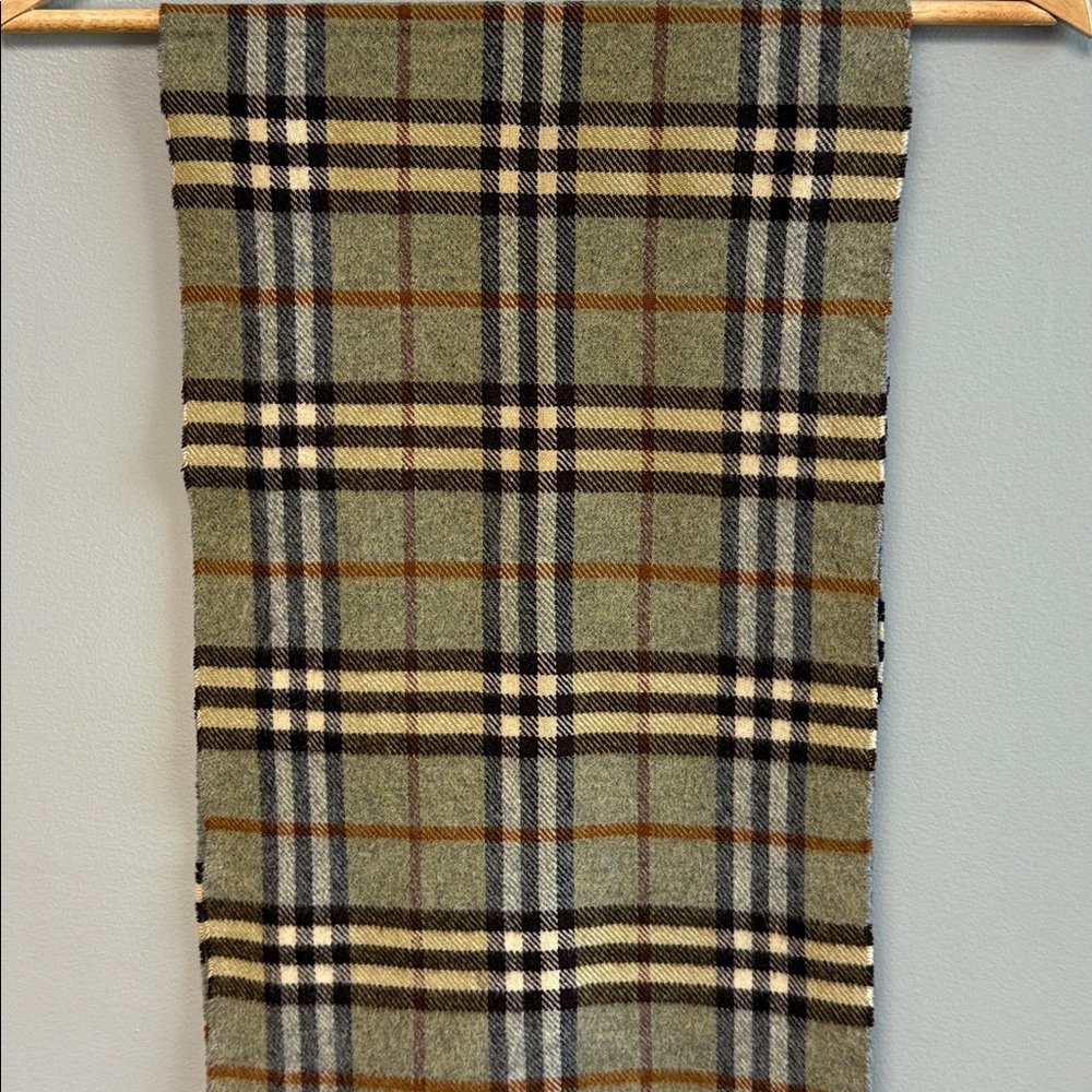 Burberry 100% Cashmere Scarf – Nova Check – Made in England [||] - Picture 2 of 5